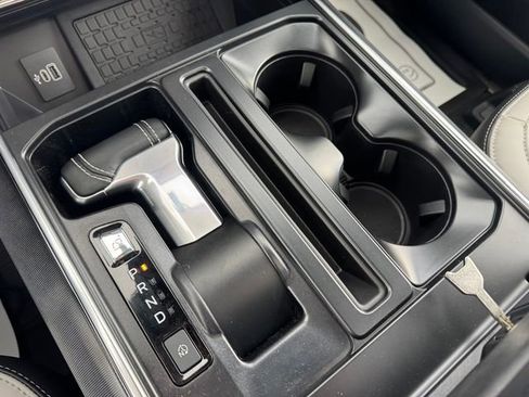 New 2025 Ford F150 Lightning Platinum image 25