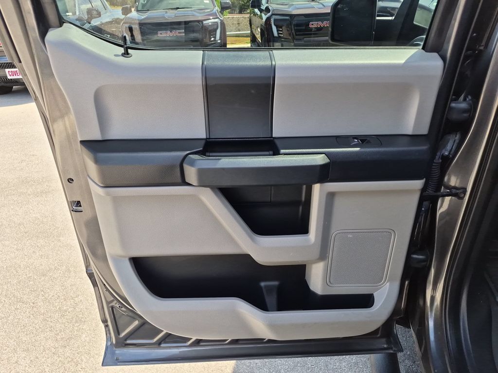 Used 2020 Ford F150 XL w/ Equipment Group 101A Mid AWD/4WD image 35