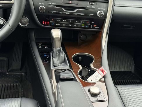 Used 2017 Lexus RX 350 Base w/ Premium Package image 19