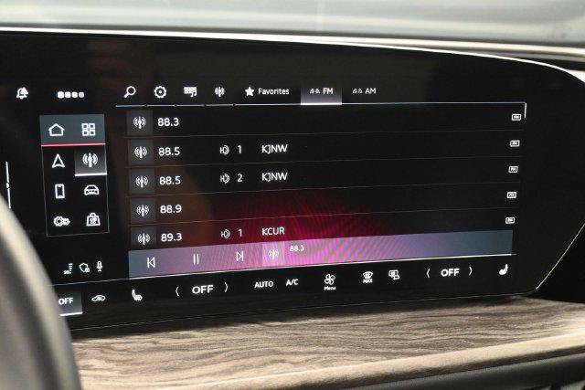 Used 2025 Audi Q5 Premium AWD/4WD image 19