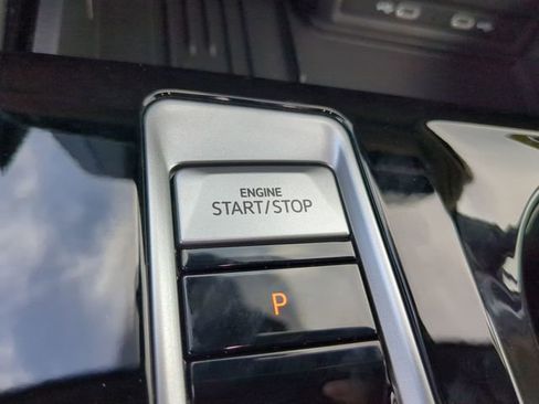 New 2026 Volkswagen Atlas Cross Sport SE image 32