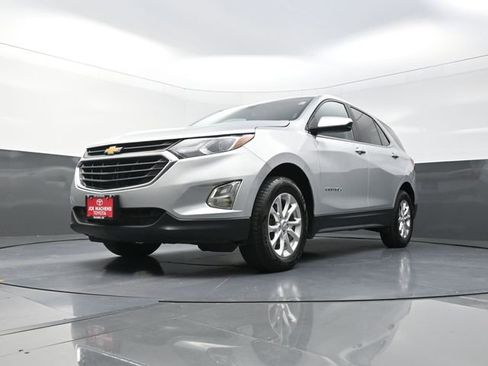 Used 2021 Chevrolet Equinox LT image 10