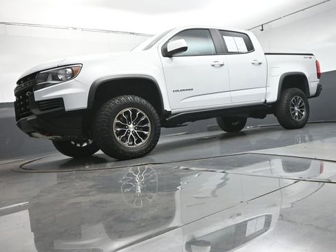 Used 2021 Chevrolet Colorado ZR2 image 30