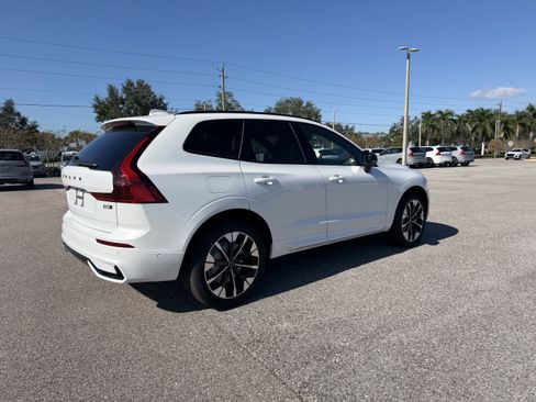 New 2026 Volvo XC60 B5 Plus w/ Protection Package image 3