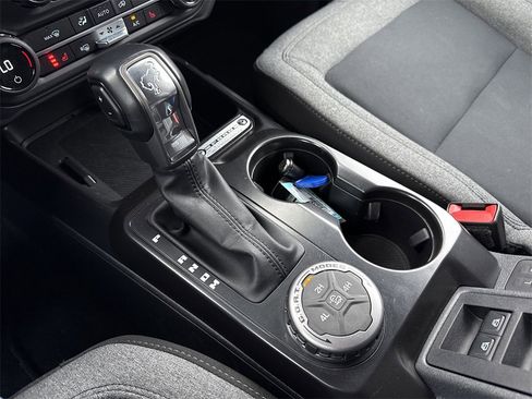 Used 2025 Ford Bronco Big Bend image 29