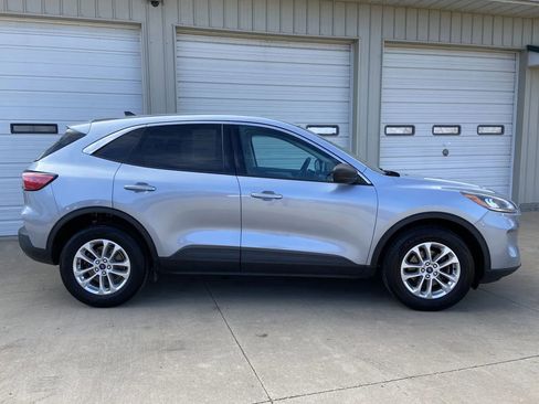 Used 2022 Ford Escape SE AWD/4WD image 7
