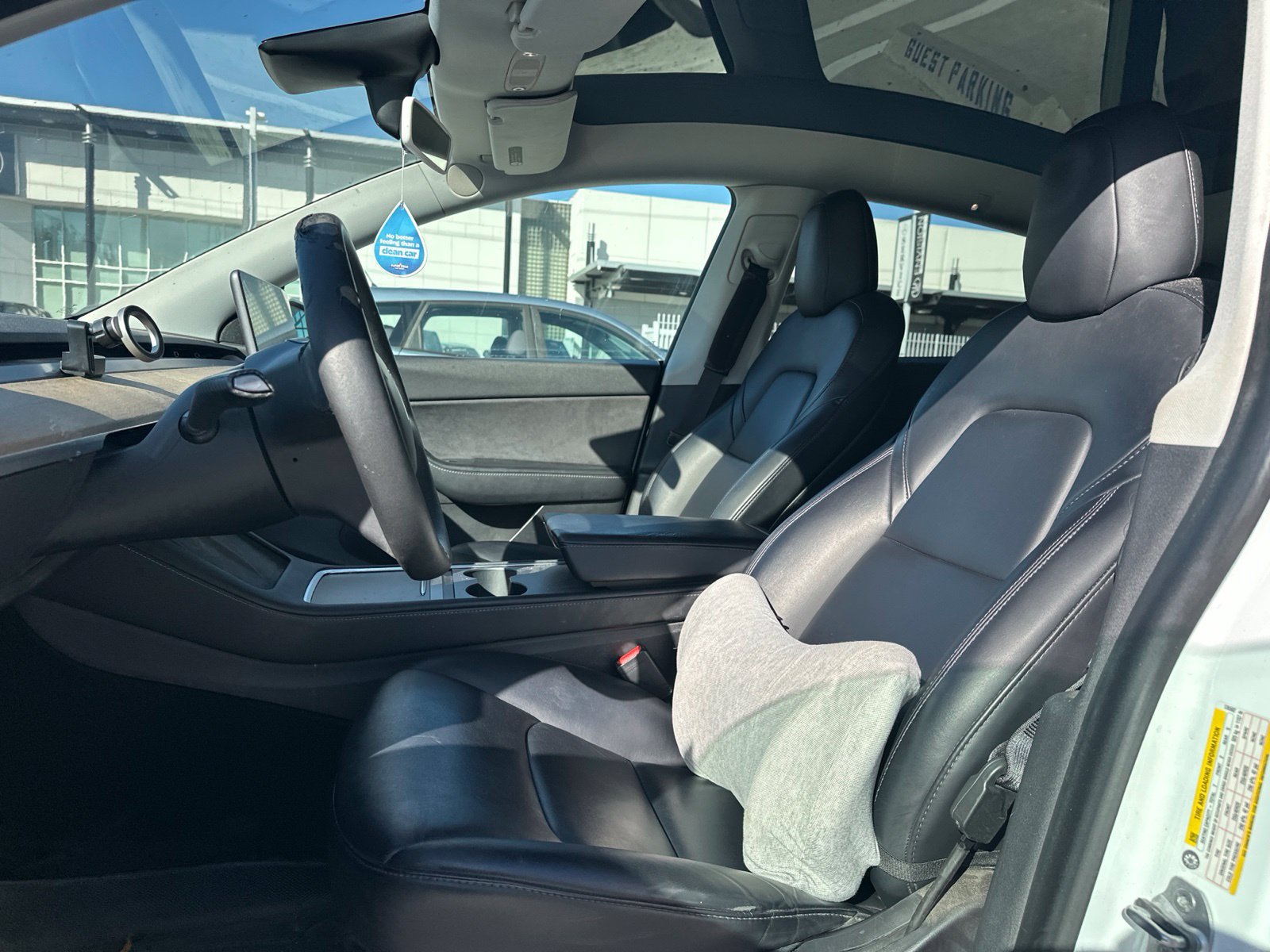 Used 2021 Tesla Model Y 2WD image 7