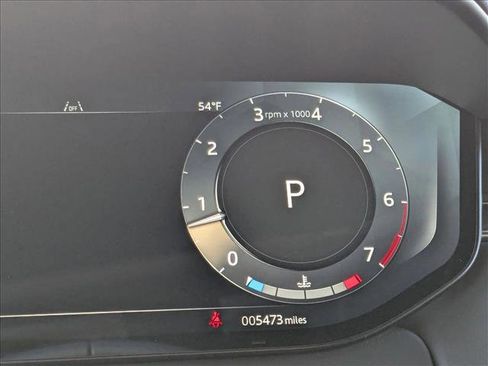 Certified 2024 Land Rover Range Rover Sport SE image 10