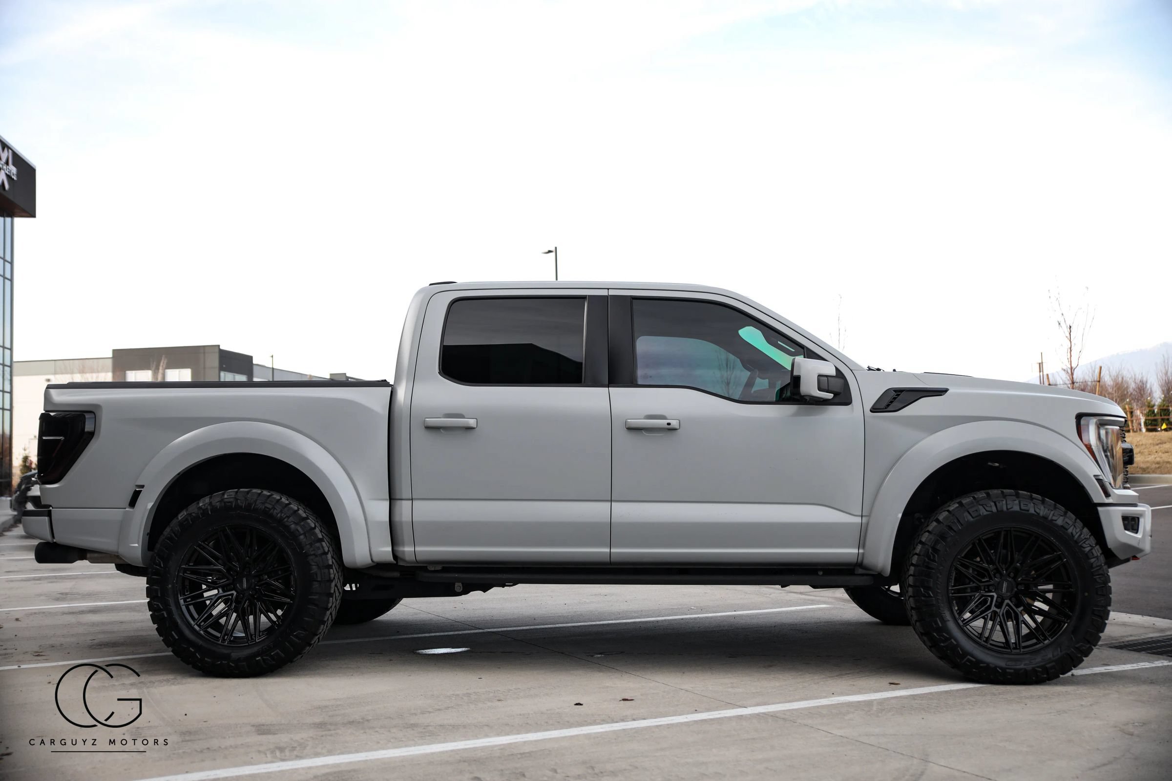 Used 2023 Ford F150 Raptor w/ Equipment Group 802A Raptor R AWD/4WD image 21
