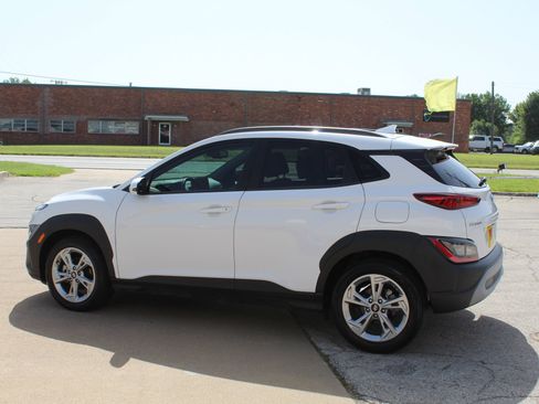 Used 2023 Hyundai Kona SEL w/ Convenience Package FWD image 8