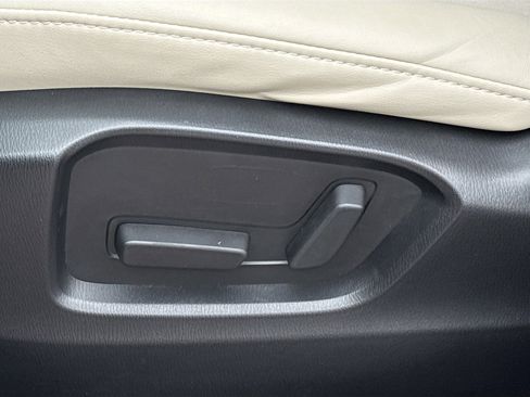 Used 2021 MAZDA CX-5 Touring image 24