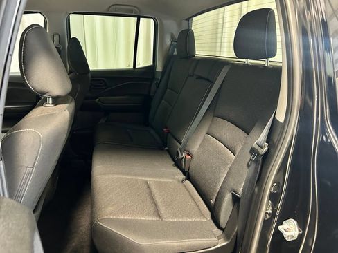 Used 2025 Honda Ridgeline Sport image 19