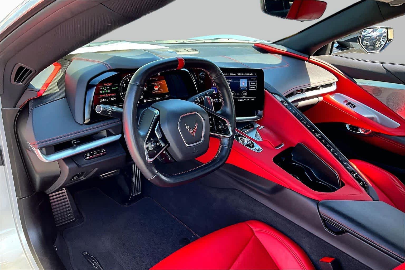 Used 2023 Chevrolet Corvette Stingray Preferred Cpe w/ Z51 Performance Package RWD image 15
