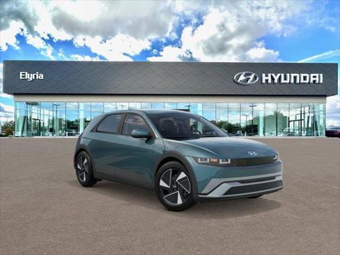 New 2026 Hyundai Ioniq 5 SEL AWD/4WD image 2