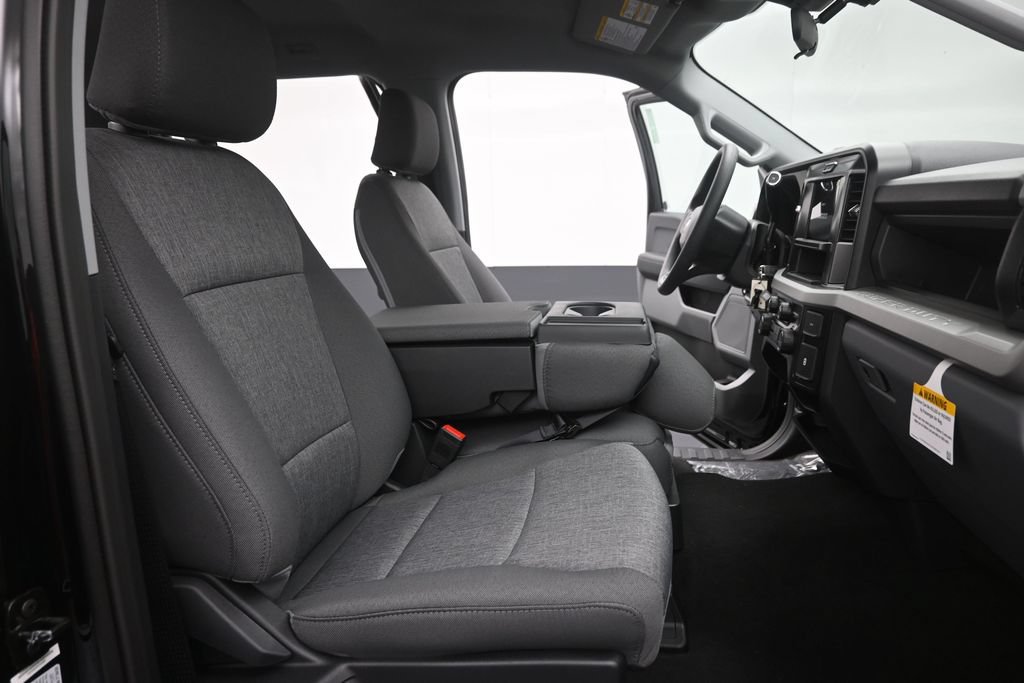 New 2027 Ford F250 XL w/ Tremor Off-Road Package AWD/4WD image 16