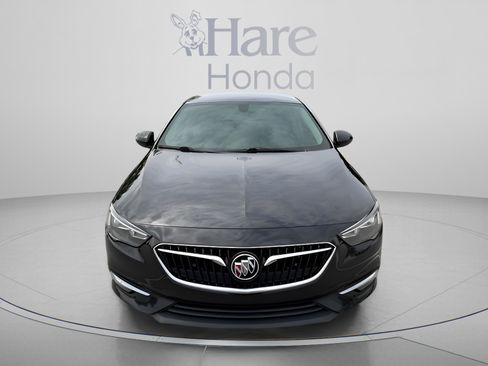 Used 2018 Buick Regal Essence FWD image 8