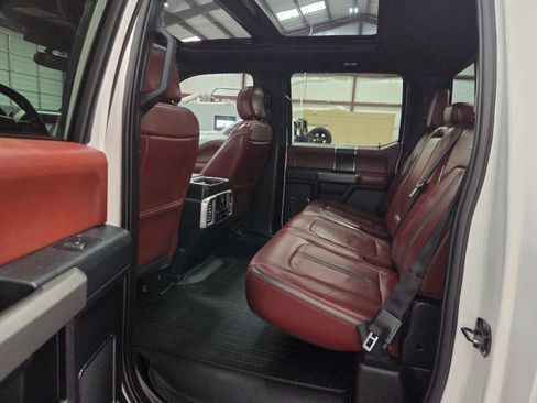 Used 2018 Ford F150 Platinum w/ Equipment Group 701A Luxury image 9