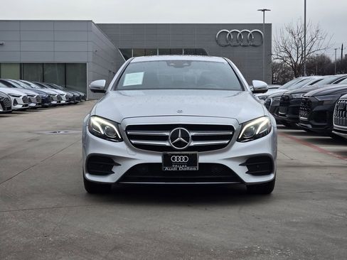 Used 2020 Mercedes-Benz E 450 4MATIC Sedan image 3