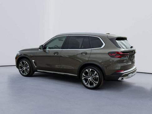 New 2026 BMW X5 xDrive40i AWD/4WD image 5