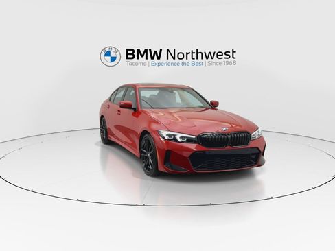 Used 2023 BMW 330i xDrive Sedan w/ M Sport Package AWD/4WD image 7
