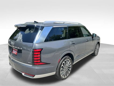 Used 2026 Hyundai Palisade Calligraphy AWD/4WD image 5