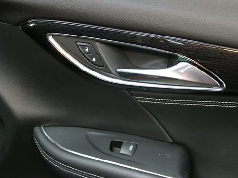 Used 2023 Buick Envision Preferred w/ Sport Touring Package AWD/4WD image 9