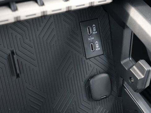 New 2026 Toyota Tacoma SR5 AWD/4WD image 23