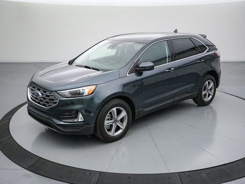 Certified 2022 Ford Edge SEL w/ Convenience Package image 8