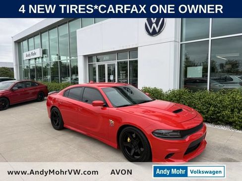 Used 2018 Dodge Charger R/T Scat Pack RWD image 1