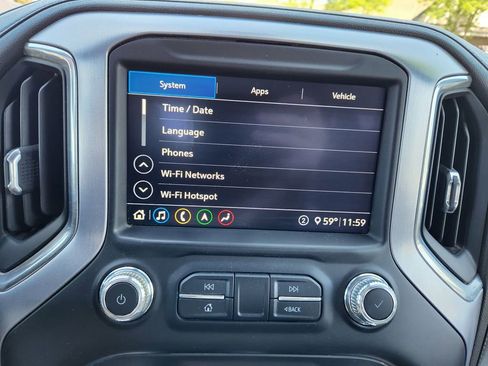 Used 2020 GMC Sierra 3500 SLT w/ Technology Package AWD/4WD image 23
