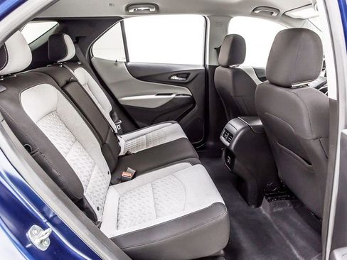 Used 2022 Chevrolet Equinox LT w/ LPO, Cargo Package AWD/4WD image 33