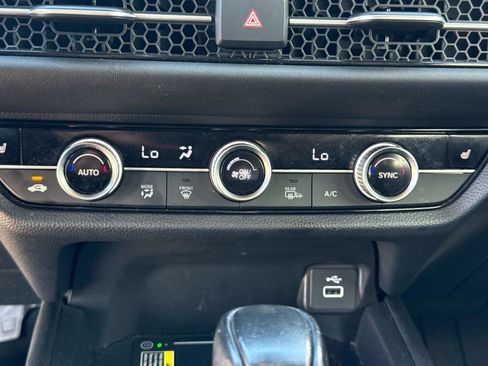 Certified 2023 Honda HR-V EX-L image 19