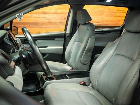 Used 2019 Honda Odyssey EX-L image 10