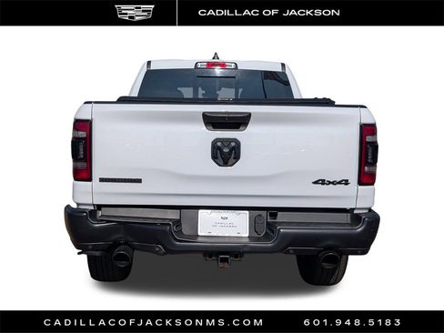 Used 2021 RAM 1500 Big Horn w/ Built-to-serve Edition image 6