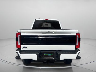 New 2026 Ford F250 Platinum w/ FX4 Off-Road Package