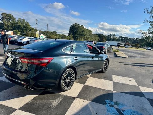 Used 2016 Toyota Avalon Touring image 4