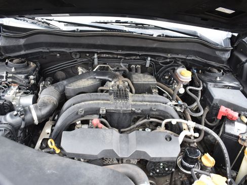 Used 2017 Subaru Forester 2.5i Premium image 33