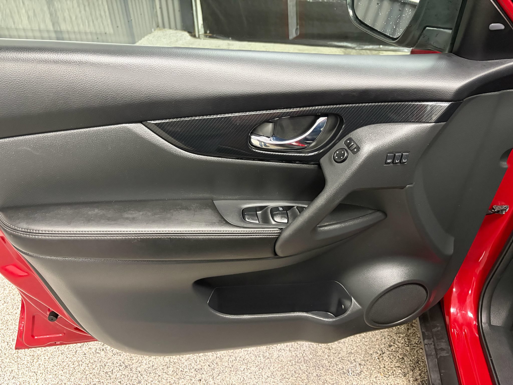 Used 2017 Nissan Rogue SL w/ SL Premium Package AWD/4WD image 18