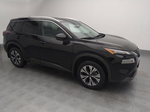 Used 2023 Nissan Rogue SV w/ SV Premium Package image 11