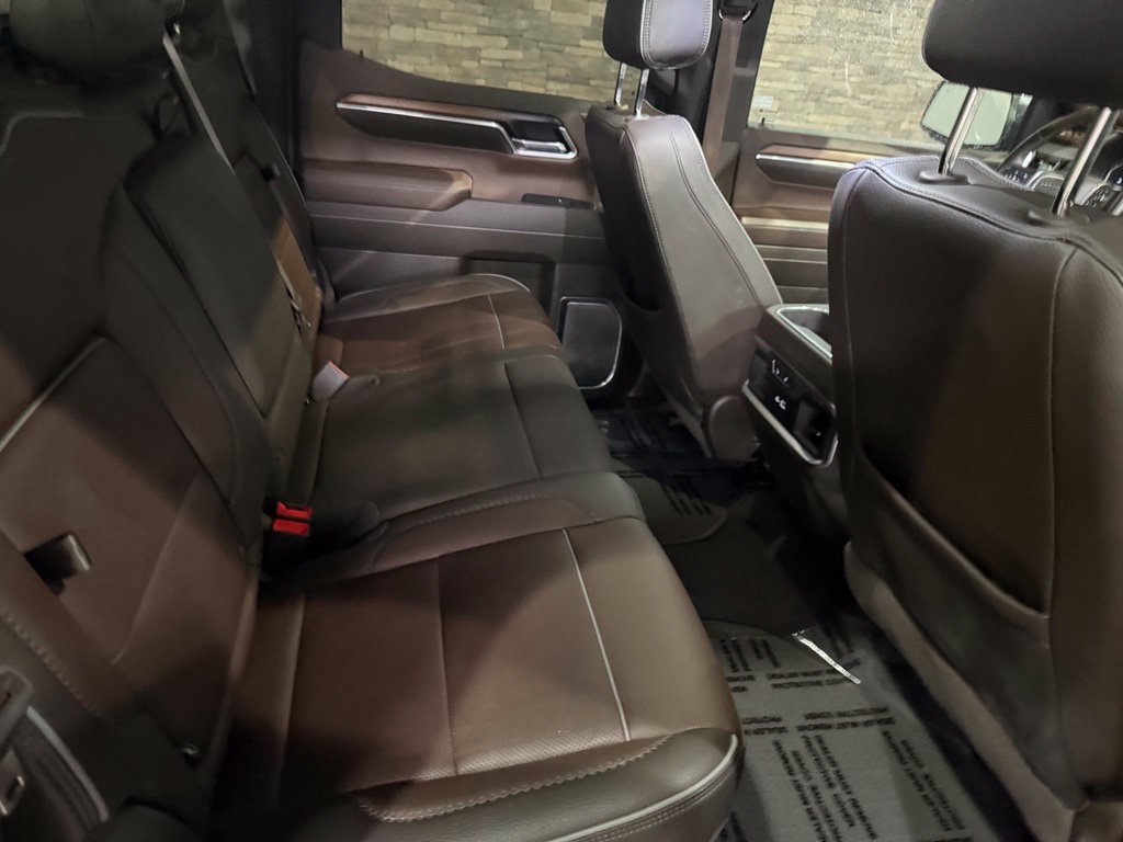 Used 2025 GMC Sierra 1500 Denali AWD/4WD image 34