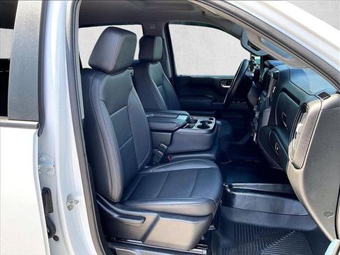 Used 2024 Chevrolet Silverado 2500 W/T w/ WT Convenience Package RWD image 9
