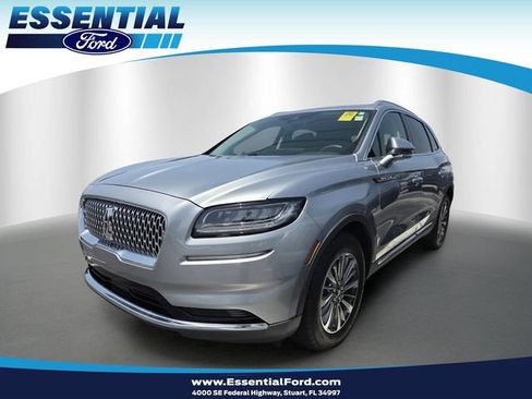 Used 2022 Lincoln Nautilus FWD w/ Premium Package image 1