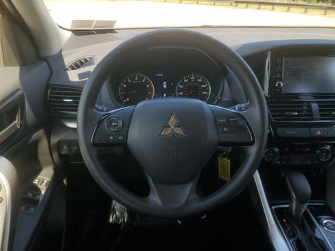 Used 2024 Mitsubishi Eclipse Cross ES AWD/4WD image 15