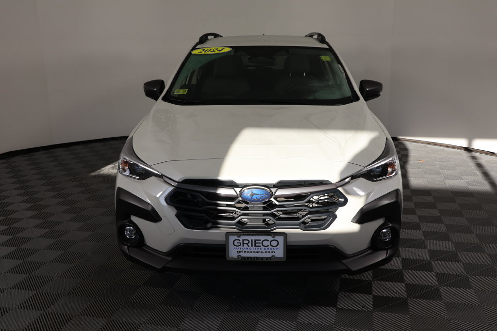 Used 2024 Subaru Crosstrek 2.0i Premium AWD/4WD image 3