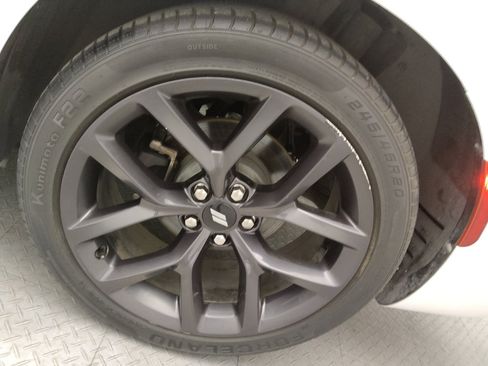 Used 2019 Dodge Charger SXT w/ Plus Group RWD image 31