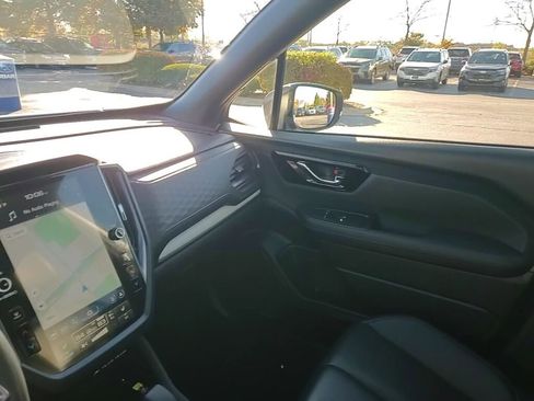 Certified 2025 Subaru Forester Limited image 29