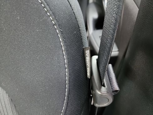 Used 2023 Nissan Sentra SV image 39