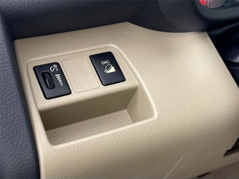 Used 2012 Toyota RAV4 Limited w/ Navigation Value Pkg image 14