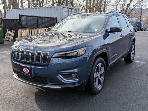 Certified 2020 Jeep Cherokee Limited w/ Technology Group image 8