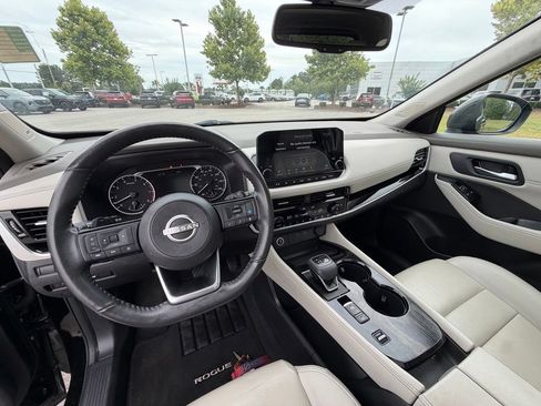Certified 2023 Nissan Rogue SL w/ SL Premium Package FWD image 19